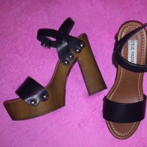Steven Madden wooden platform sandals